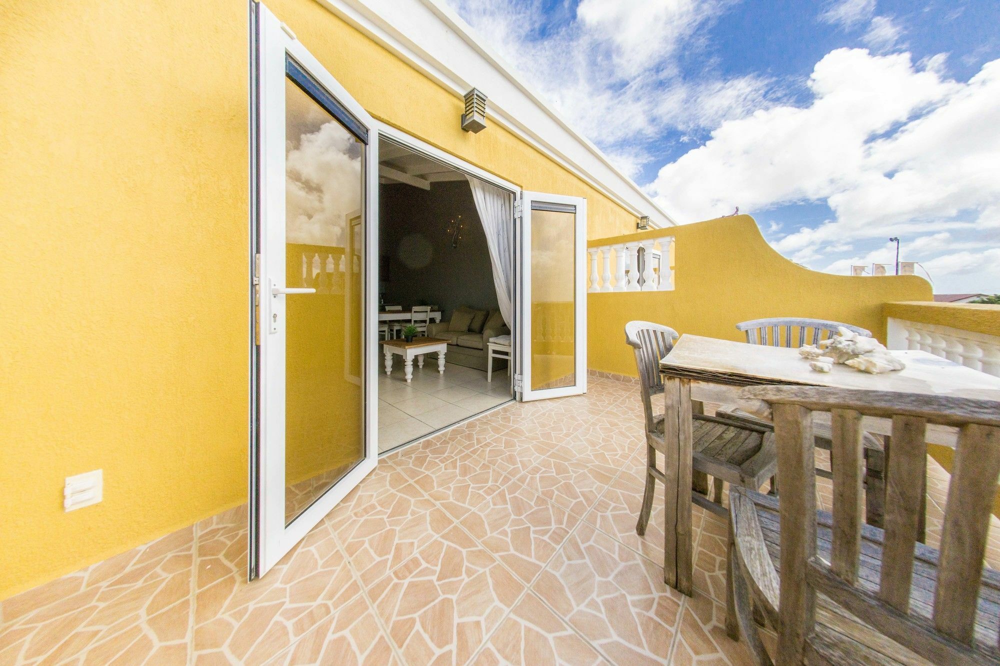 Hillside Resort Bonaire Kralendijk  Exterior photo